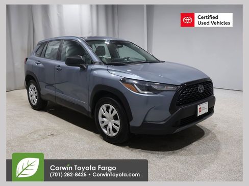 Certified 2023 Toyota Corolla Cross L image 1