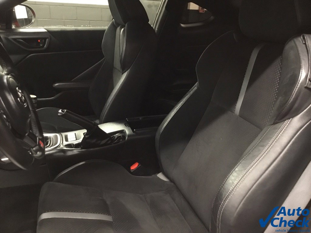 Used 2024 Toyota GR86 Premium RWD image 23