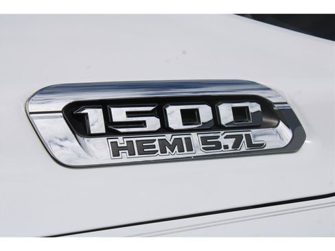 Used 2019 RAM 1500 Big Horn RWD image 35
