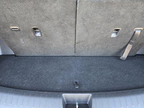 Used 2025 Hyundai Santa Fe Limited image 33