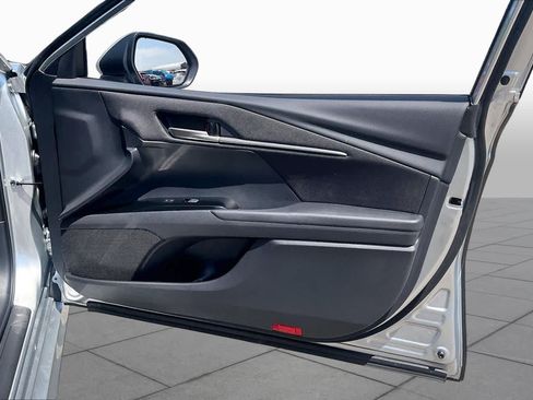 Used 2026 Toyota Camry LE w/ Convenience Package FWD image 22