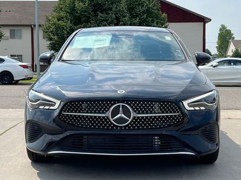 Used 2025 Mercedes-Benz CLA 250 4MATIC image 40
