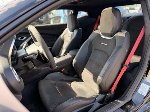Used 2024 Chevrolet Camaro ZL1 RWD image 5