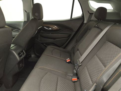 Used 2021 GMC Terrain SLE w/ Elevation Edition image 18