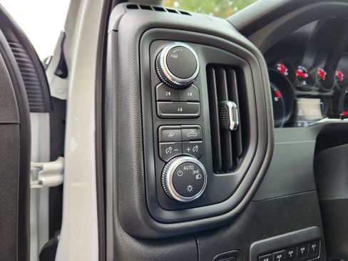 New 2025 GMC Sierra 3500 Pro w/ Convenience Package image 7