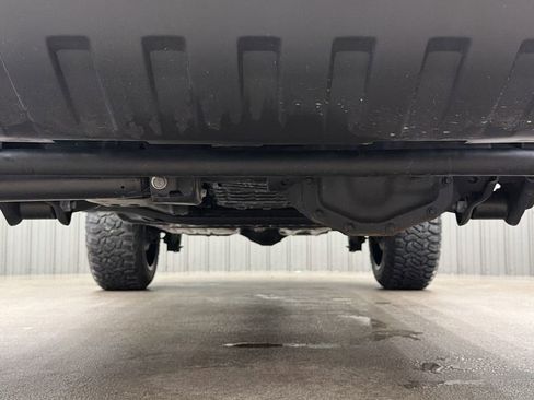 Used 2025 Jeep Wrangler Unlimited Sahara w/ Safety Group image 15