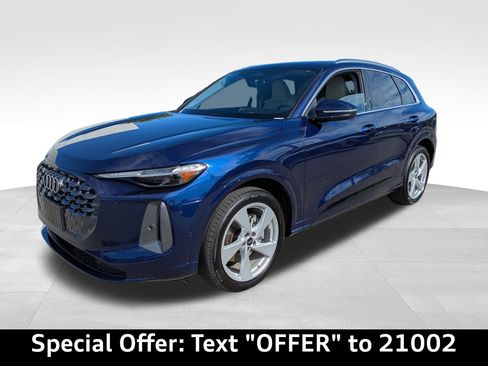 New 2025 Audi Q5 Prestige image 7