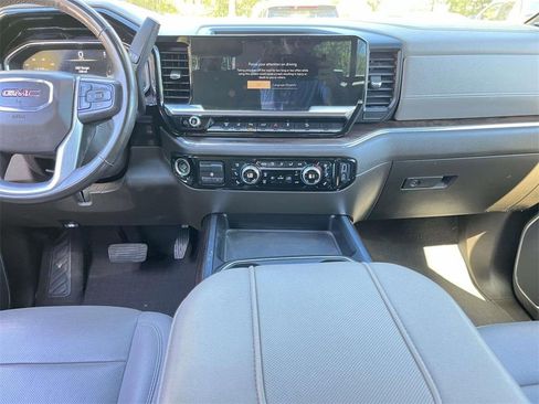 Used 2024 GMC Sierra 2500 SLT w/ SLT Premium Package image 24