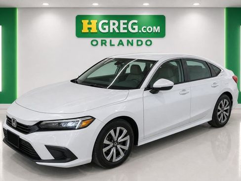 Used 2023 Honda Civic LX image 4