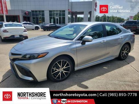 Certified 2024 Toyota Camry SE FWD image 1
