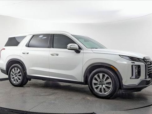 Used 2024 Hyundai Palisade SEL FWD image 11