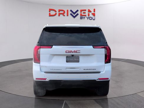 New 2025 GMC Yukon XL Elevation w/ LPO, Elevation Black Package image 4