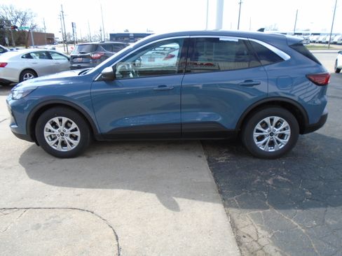 Used 2024 Ford Escape Active image 5