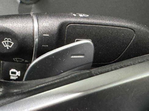 Used 2016 Mercedes-Benz Maybach S 600 image 41