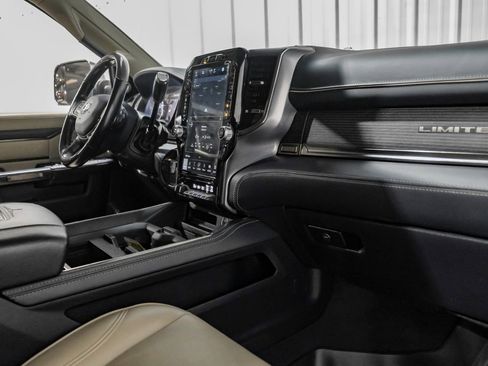 Used 2022 RAM 3500 Limited image 13