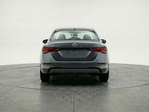 Used 2025 Nissan Sentra SV FWD image 7