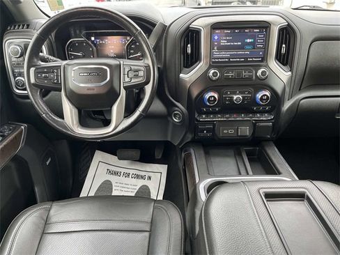 Used 2022 GMC Sierra 2500 Denali w/ Denali Black Diamond Edition image 15