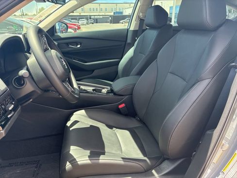 New 2026 Honda Accord EX-L image 10
