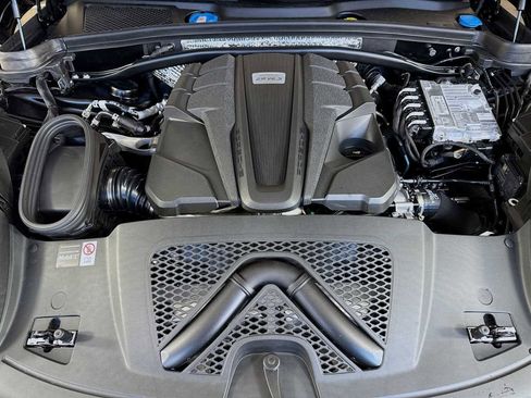 New 2026 Porsche Macan S AWD/4WD image 23