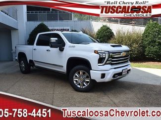 New 2026 Chevrolet Silverado 2500 High Country w/ High Country Premium Package AWD/4WD video 1