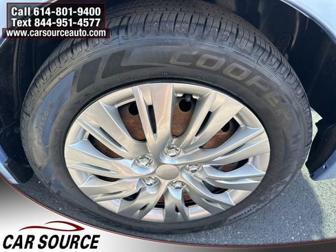 Used 2011 Subaru Impreza 2.5i AWD/4WD image 8