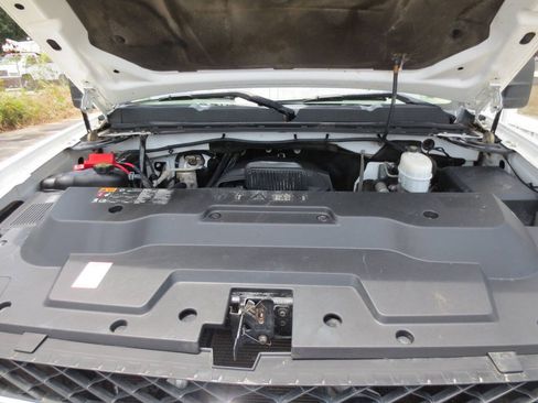 Used 2013 Chevrolet Silverado 3500 W/T RWD image 4