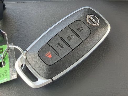 New 2025 Nissan Versa SV w/ Trunk Package image 26