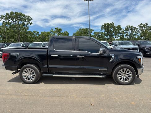 Used 2024 Ford F150 Lariat w/ Bed Utility Package AWD/4WD image 5