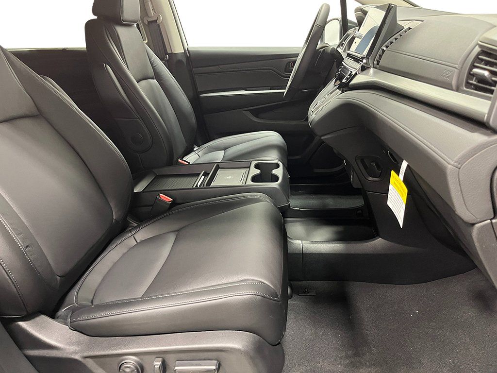 New 2027 Honda Odyssey EX-L image 24