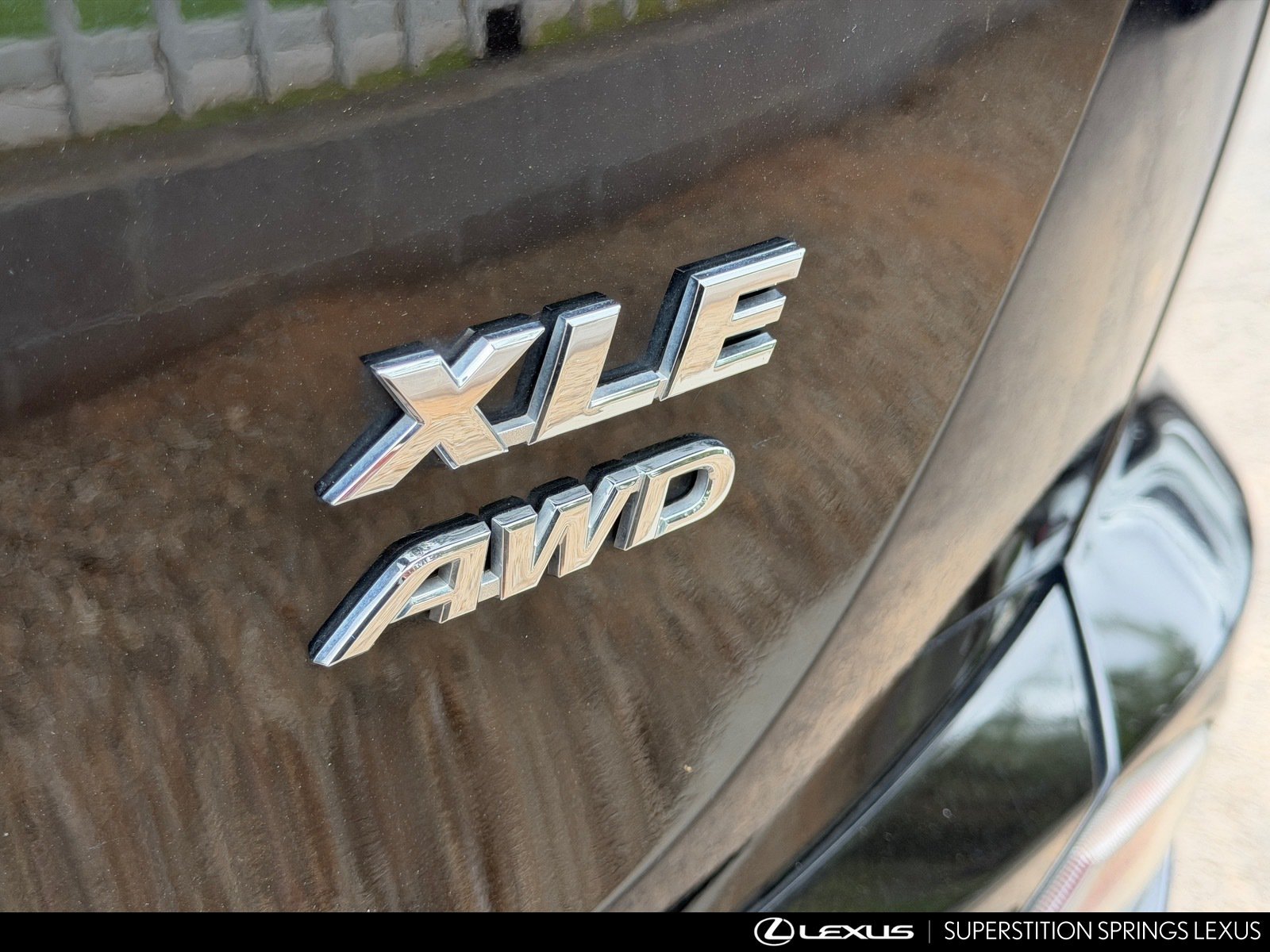 Used 2018 Toyota RAV4 XLE AWD/4WD image 13