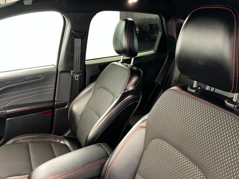 Used 2025 Ford Escape ST-Line Select image 16