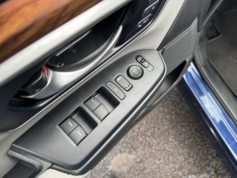 Used 2018 Honda CR-V EX-L image 11