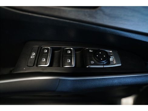 Used 2022 Kia Sorento EX w/ Panoramic Sunroof Package FWD image 18