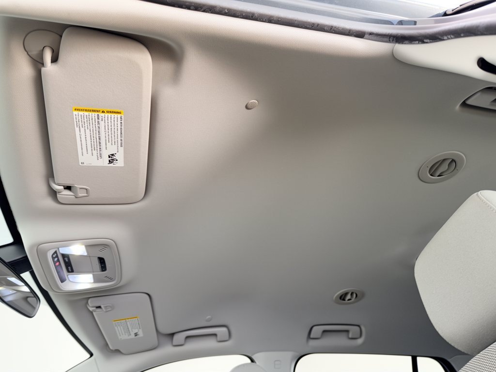 Used 2020 Chevrolet Traverse LT FWD image 27