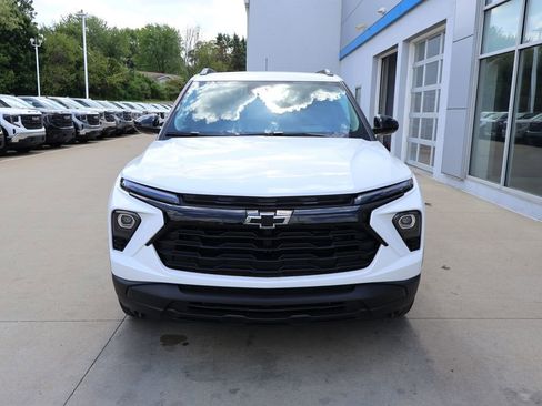 New 2026 Chevrolet TrailBlazer LT w/ Midnight Edition AWD/4WD image 5