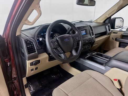 Used 2017 Ford F150 XLT w/ Equipment Group 301A Mid image 10