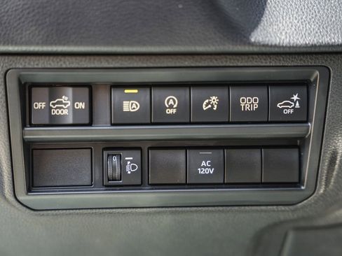 Used 2023 Toyota Tundra SR5 w/ SR5 Premium Package AWD/4WD image 44