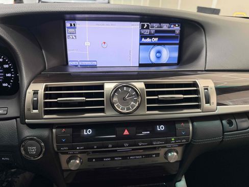 Used 2013 Lexus LS 460 L w/ All-Weather Pkg RWD image 44