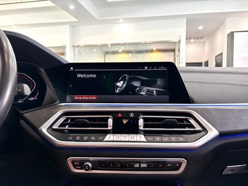 Used 2022 BMW X5 xDrive40i w/ Premium Package image 21