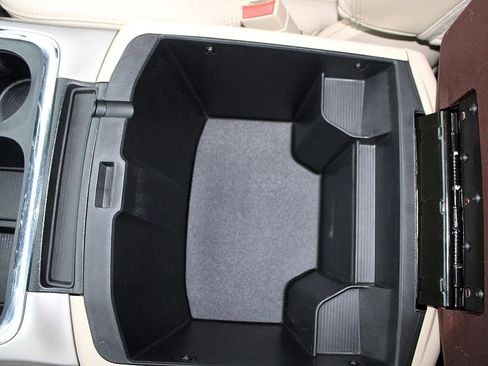 Used 2018 RAM 2500 Laramie w/ Convenience Group image 28