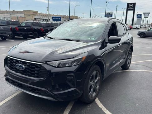 Used 2023 Ford Escape ST-Line w/ Tech Pack #1 image 6