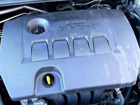 Used 2016 Toyota Corolla LE image 31