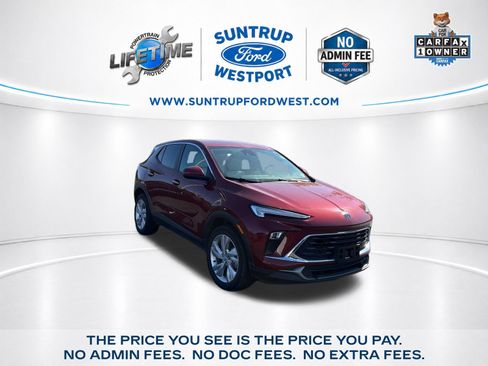 Used 2024 Buick Encore GX Preferred FWD image 1