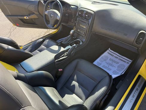 Used 2008 Chevrolet Corvette Convertible RWD image 21