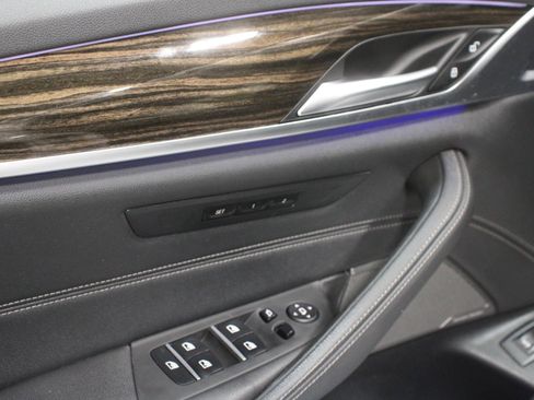 Used 2023 BMW 530i xDrive w/ Premium Package AWD/4WD image 27