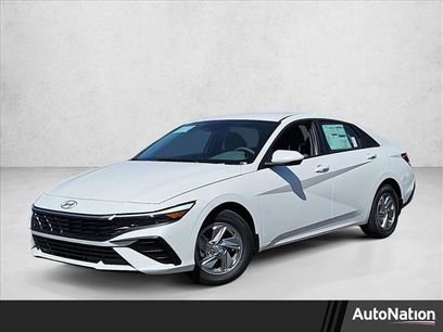 New 2026 Hyundai Elantra SE