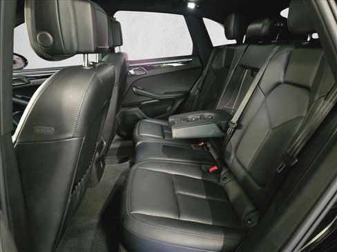 Used 2025 Porsche Macan AWD/4WD image 14