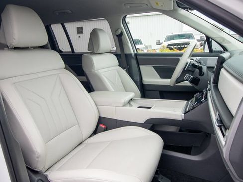 Used 2026 Hyundai Santa Fe SEL FWD image 20