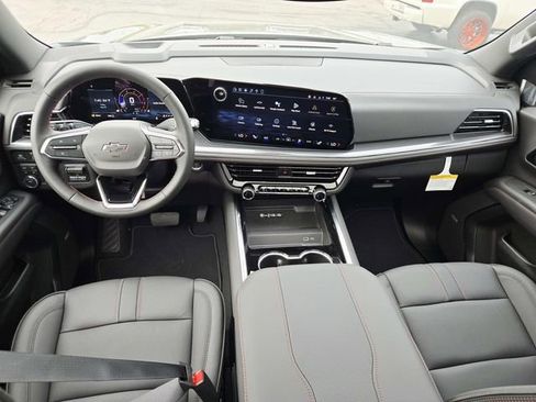 New 2026 Chevrolet Suburban RST w/ Comfort Package AWD/4WD image 7