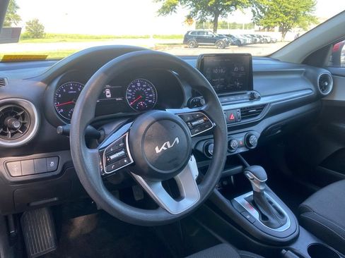 Used 2024 Kia Forte LXS FWD image 12